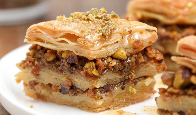 Baklavanın Zararları Nelerdir?