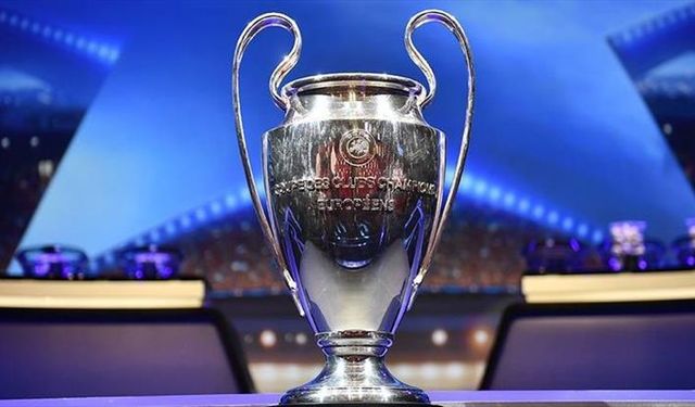 AJAX - GALATASARAY KARŞILAŞMASI SAAT KAÇTA? HANGİ KANALDA?