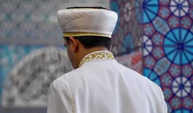 Kuran Kursu Hocası Maaşları Ne Kadar?