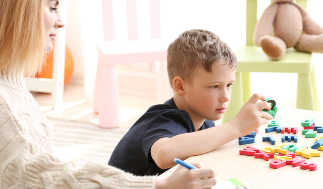 Samsun Pedagog Seçimi Nasıl Yapılır? Çocuk Gelişiminde Uzman Desteği