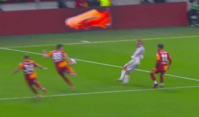 Galatasaray 3 – 2 Samsunspor !! Bu Maç Çok Konuşulur !!