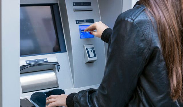 Bayramda Bankalar Açık mı? Kurban Bayramı Tatilinde EFT, Havale ve FAST İşlemleri Yapılıyor mu?