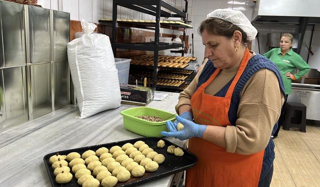 Mersin’e Özel Geleneksel Kerebiç Tatlısı Nasıl Yapılır? İşte Usta Şef Anlatımı ve Şehrin En İyi 5 Kerebiççisi