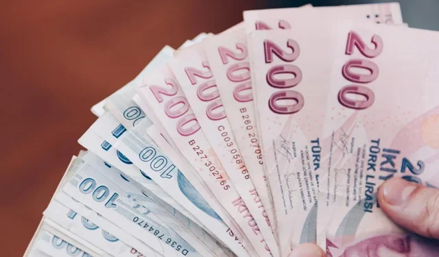2026 Temmuz Emekli ve Memur Zammı Netleşiyor: Yeni Maaş Tablosu Şekillendi