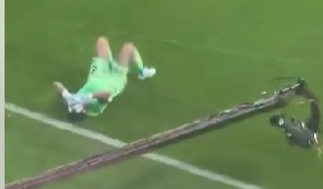 Ederson'a Cisim Fırlatan Şahıs Yakalandı! Savcılığa Sevk Edildi!