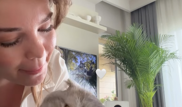 Ünlü Güzel Gizem Güven Kedisiyle Fotoğraf Paylaştı!