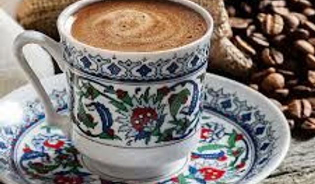 Türk Kahvesi Şekerli Mi Şekersiz Mi İçilmeli?