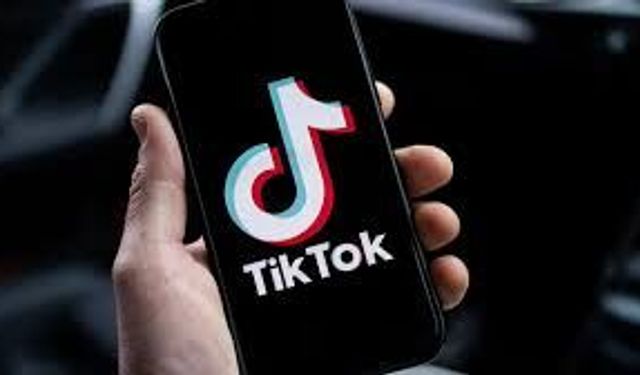 Küçük Hesaplar TikTok'ta Nasıl Öne Çıkıyor?