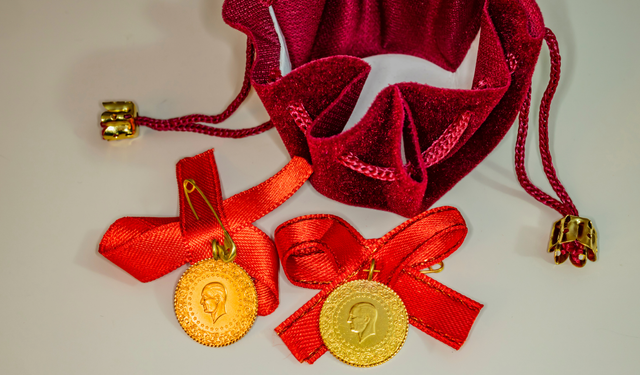 Altın fiyatları fırladı! 18 Haziran 2026 gram altın bugün öğle saatlerinde kaç TL oldu?