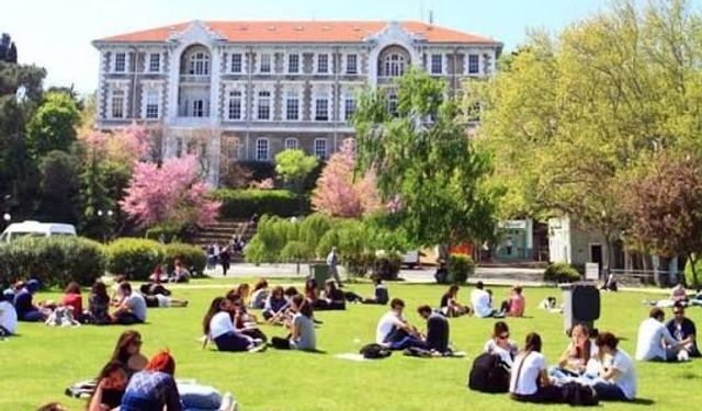 Üniversite Hayatına Yeni Başlayanlar İçin Rehber