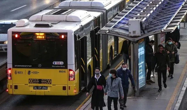 İstanbul'da Toplu Taşımaya Yüzde 10 Zam: İşte Yeni Otobüs, Metro, Metrobüs ve Taksi Ücretleri