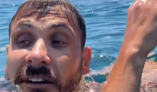 Ümit Erdim Denizin Tadını Çıkardı! Story Atmayı İhmal Etmedi