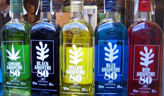 Absent 80 Alkol Fiyat 2026: Yüzde 80 Absinthe Kaç TL?