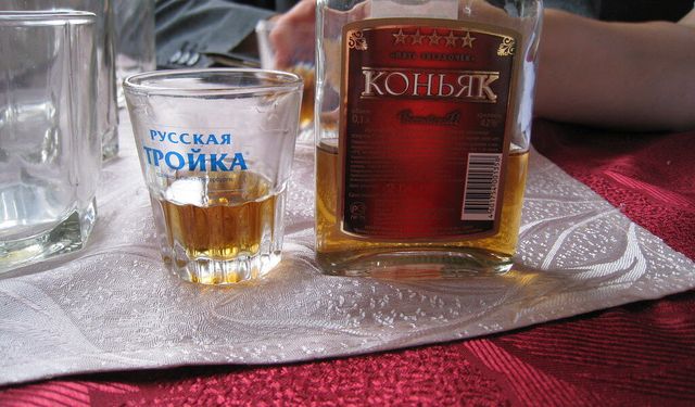 Rus Konyak Fiyatları: Rusya’da Hangi Marka Kaç Ruble?