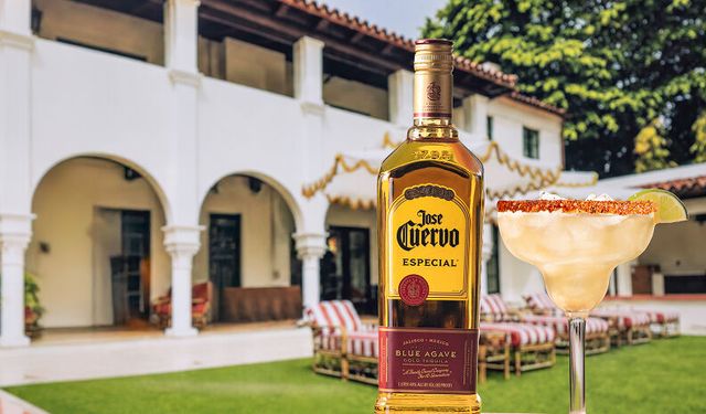 Jose Cuervo Tekila Fiyatları 2026: Silver ve Reposado Arasında Ne Kadar Fark Var?