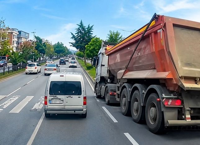 Samsun’da Kamyon Tartışması: Şoför Araç Kamerası Görüntülerini Paylaştı