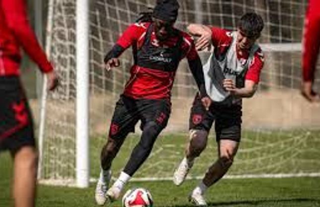 Fenerbahçe - Samsunspor Süper Lig Maçı Bugün Saat Kaçta?