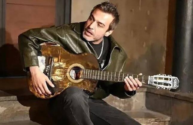 Son Dakika|| Şarkıcı Rıza Tamer Hayatını Kaybetti!