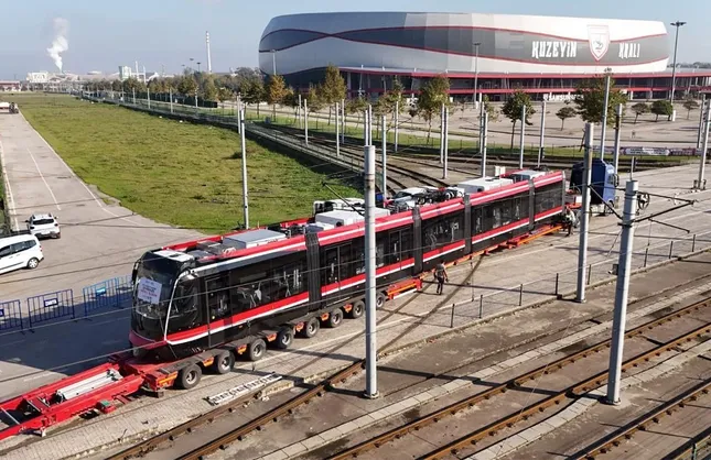 Samsun’a Yeni Tramvay Geldi! 402 Yolcu Kapasiteli Araç İçin Gözler O Tarihte