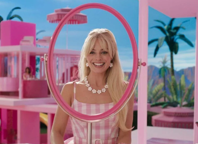 Barbie Botoksu Nedir? Nasıl Yapılır, Riskleri Neler?