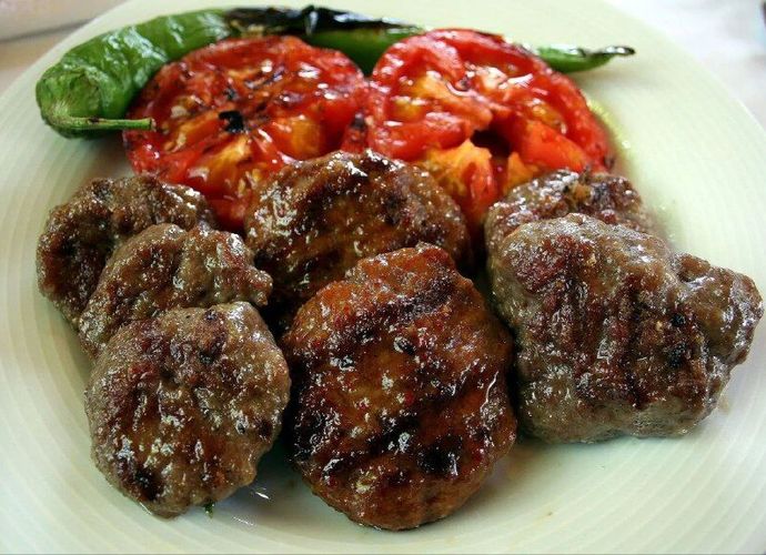 Dışı Çıtır - İçi Sulu Köfte Sırrı Ortaya Çıktı: Evde Lokanta Tadında Köfte Yapmanın Yolu