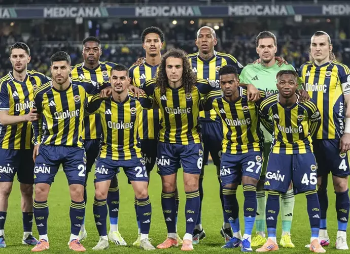 Kadıköy’de 90+11 Yıkımı! Fenerbahçe Zirve Yolunda Ağır Yaralı: Asensio Attı, Kasımpaşa Cevap Verdi!