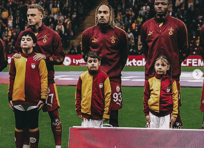 Eyüpspor Maçında Oynayan Sacha Boey’den Takımına Mesaj Var