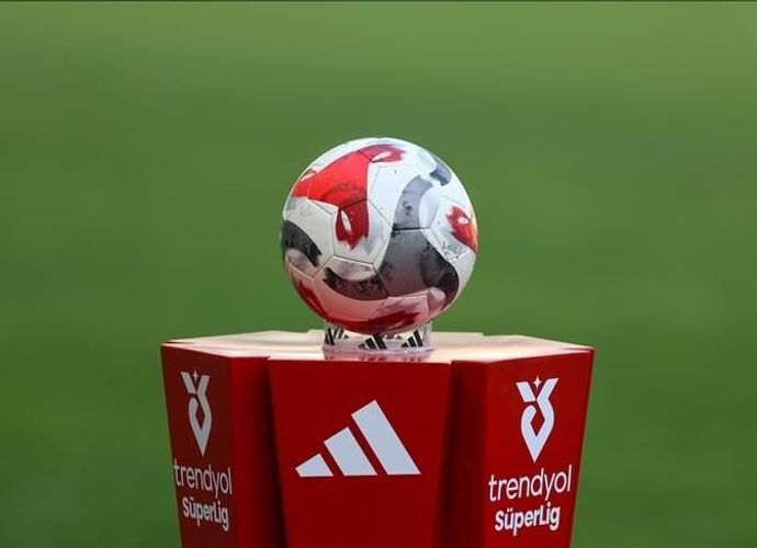 Süper Lig'den Düşen Üçüncü Takım Netleşti: Kritik Haftada Alt Sıralar Karıştı