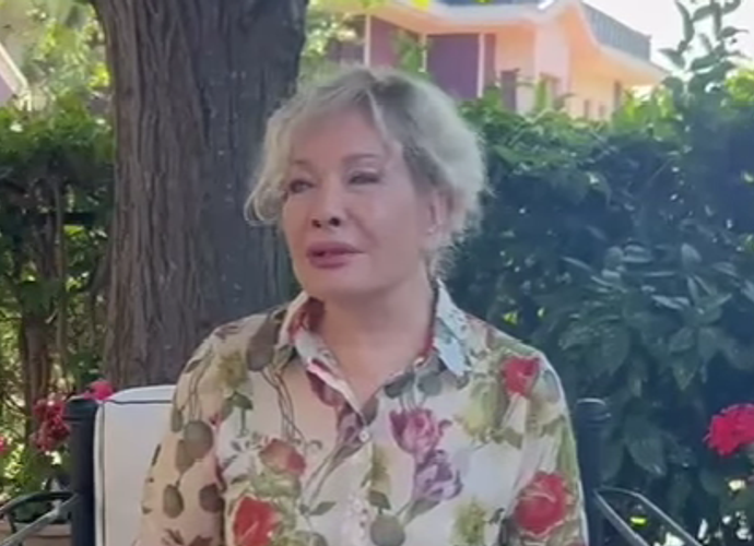 Emel Sayın Konserleri Acil İptal Etti! Rahatsızlığı Ne?