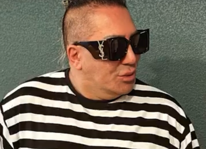Murat Övüç Sitem Etti!