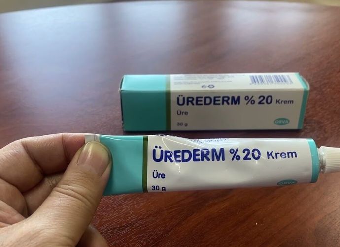 Ürederm Krem Ne İşe Yarar? Topuk Çatlağı ve Kuru Ciltte Kullanımı