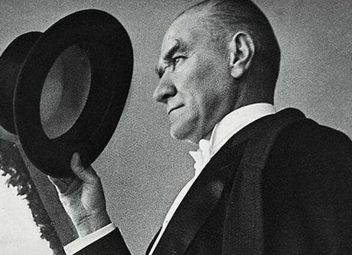 29 Ekim Atatürk Sözleri: Cumhuriyet Bayramı İçin En Anlamlı ve Tarihî Alıntılar