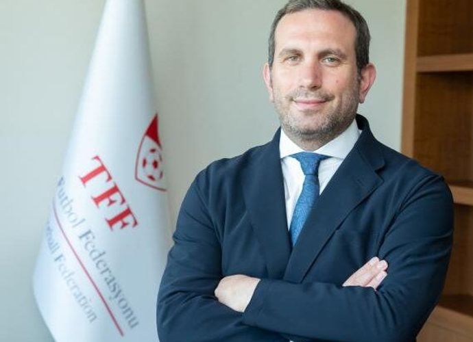 Abdullah Ayaz Kimdir? Neden İstifa Etti? İbrahim Hacıosmanoğlu’nun Yeğeni Mi?