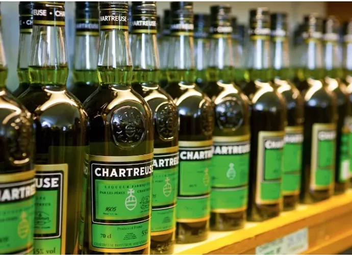 Chartreuse Likör Fiyat 2026: Green, Yellow ve VEP Fiyatları