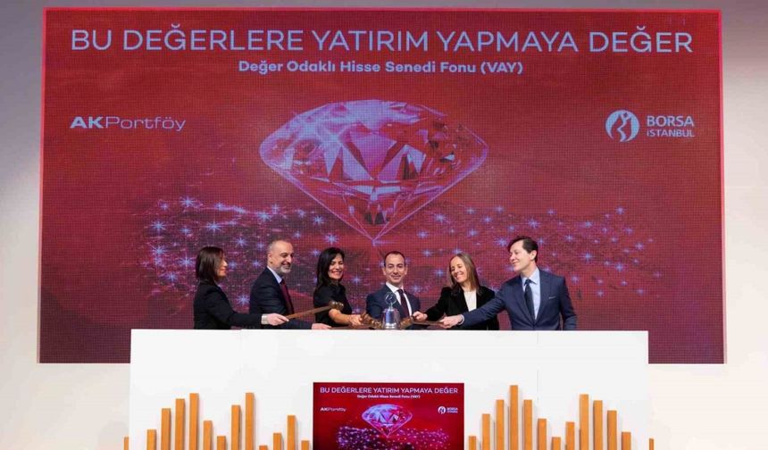 Borsa İstanbul’da Gong Ak Portföy’ün hisse senedi fonu  ‘VAY’ için çaldı