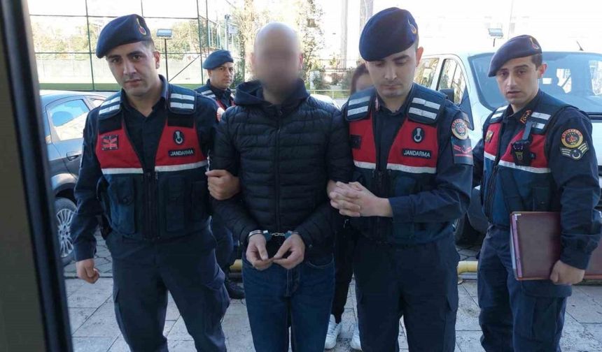 Samsun’da 1’i kadın 2 kişiye uyuşturucu ticaretinden gözaltı