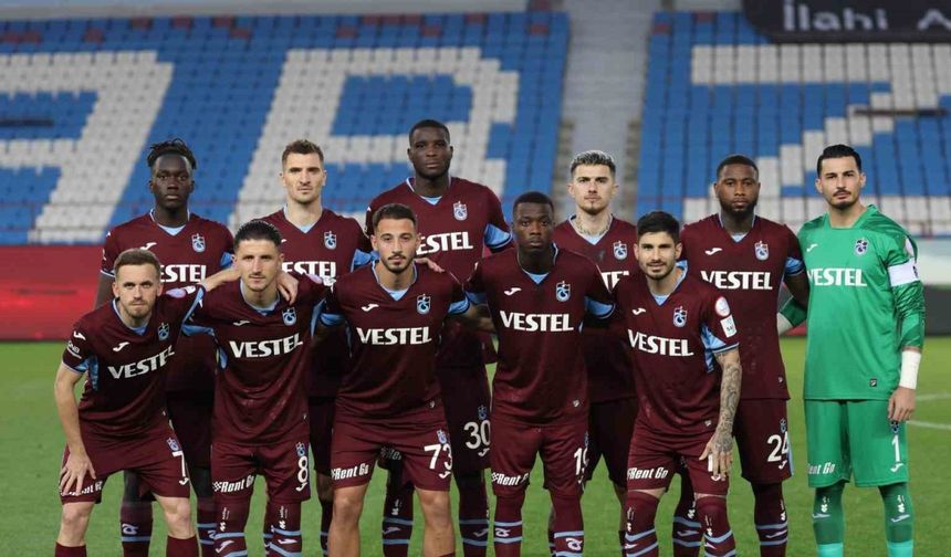 Trendyol Süper Lig: Trabzonspor: 0 - Gaziantep FK: 2 (İlk yarı)