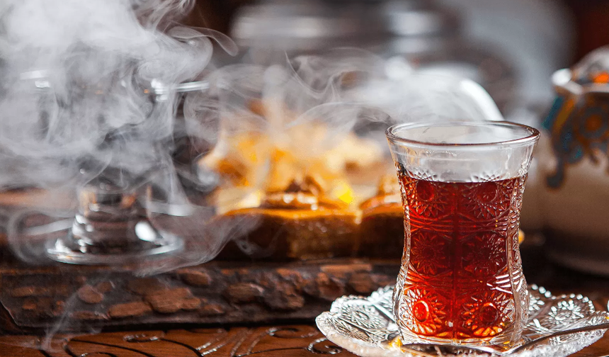 Siyah çay her gün içildiğinde vücutta neler oluyor?