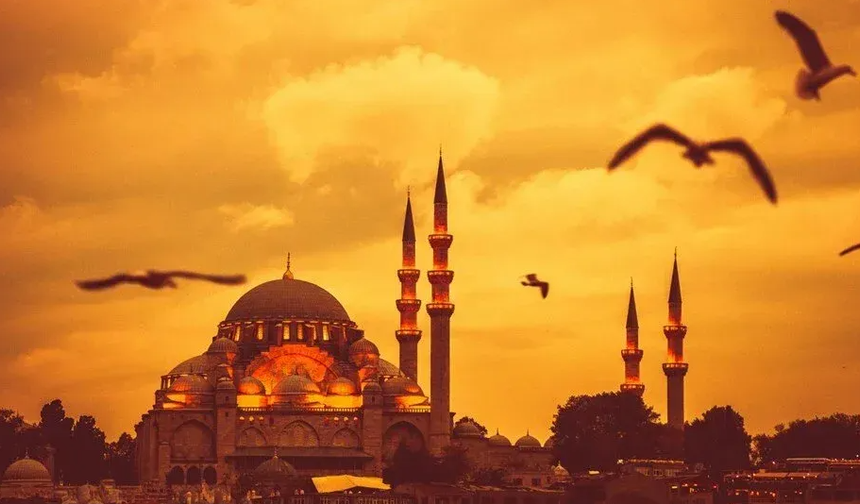 2026 Mevlid Kandili Tarihi Belli Oldu - O Mübarek Gece Bu Yıl Hangi Güne Denk Geliyor?