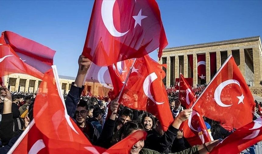 29 Ekim İçin En Anlamlı Kutlama Mesajları – Cumhuriyet Gururu Yine Kalplerde