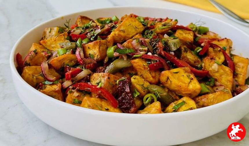 Baharatlı patates salatası nasıl yapılır?