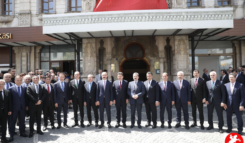ADALET BAKANI TUNÇ’TAN BAŞKAN DOĞAN’A ZİYARET