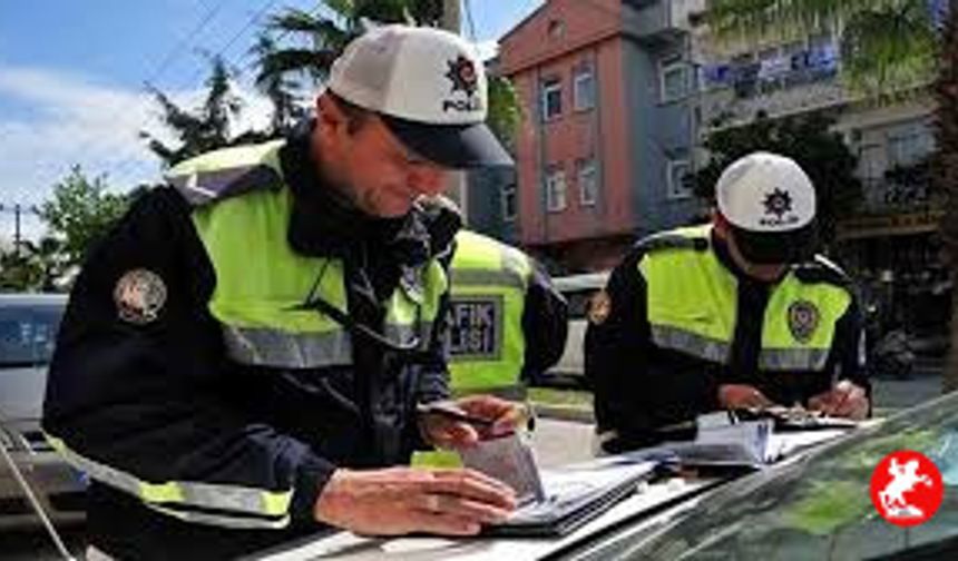Trafik Cezalarında Yeni Düzenleme Meclis'e Sunuldu! İşte Zamlı Trafik Cezaları