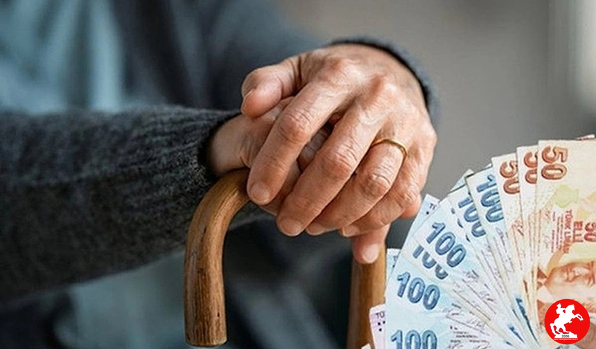 Kurban Bayramı Öncesinde Emekliye Zam Müjdesi Geliyor Mu?