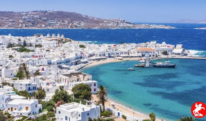 Yunanistan, Santorini ve Mikonos’ta Cruise Yolcularından 20 Avro Vergi Alıyor: Turizme Yeni Düzenleme Geldi