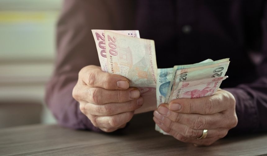 Hükümetin Toplu Sözleşme Teklifi Şok Etti! Memurlar Ne Kadar Zam Alacak?
