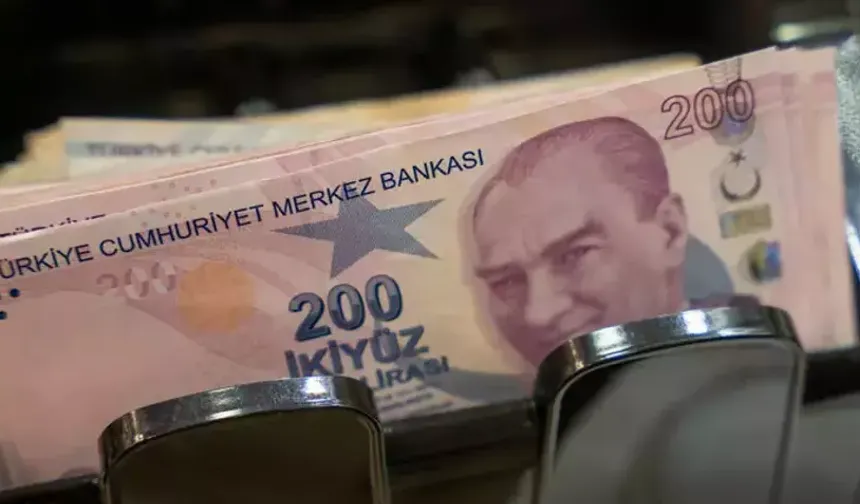 Milyonlarca Memur ve Emekli Bu Habere Kilitlendi! Maaşlar Patlama Yapacak mı? İşte Yeni Zam Tablosu!
