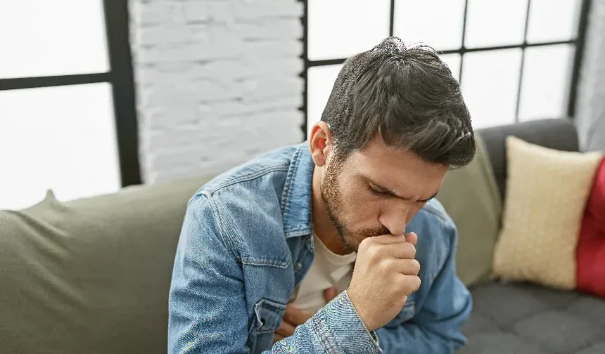 Öksürürken Kasıkta Beliren Şişliğe Dikkat! Erkeklerde 25 Kat Daha Fazla Görülüyor!