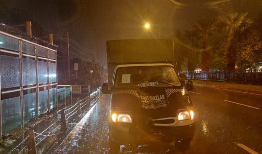 Samsun’da Feci Kaza! Kamyonetin Altında Kalan 2 Çocuk Hayatını Kaybetti