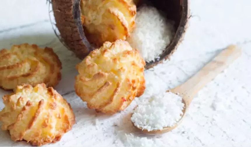 3 Malzemeli Coco Kurabiye: Çay Demlenmeden Hazır Oluyor